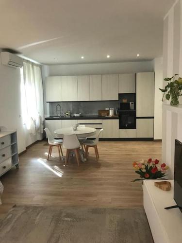 PISI HOME, 2 min dalla spiaggia e dall' Ospedale Gaslini, Janov (fotografie 8)