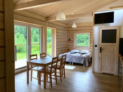 3pokoje - Domek lub Pokój pod lasem na odludziu, jacuzzi, sauna, kominek, Roztocze (3pokoje - Domek lub Pokoj pod lasem na odludziu, jacuzzi, sauna, kominek, Roztocze) in Narol