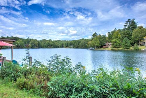 The Oak Lake House on Wanteska