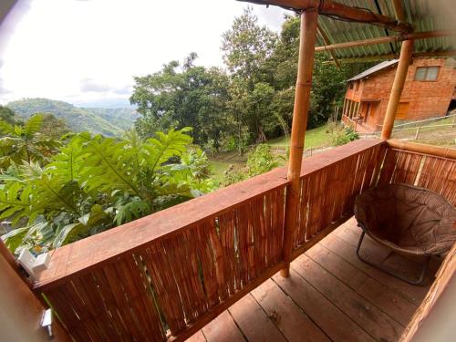 Cabana rural con piscina in Atardeceres