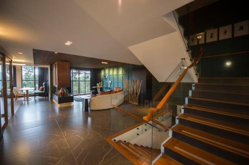 Pinot Hotel - image 2
