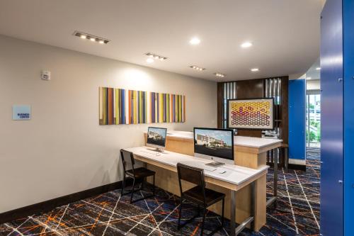 Holiday Inn Express & Suites - Rock Hill, an IHG Hotel