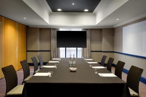 539126548 Edinburgh Marriott Hotel Holyrood