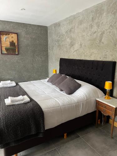 Cabañas y Hosteria El Condor Pasa VLA