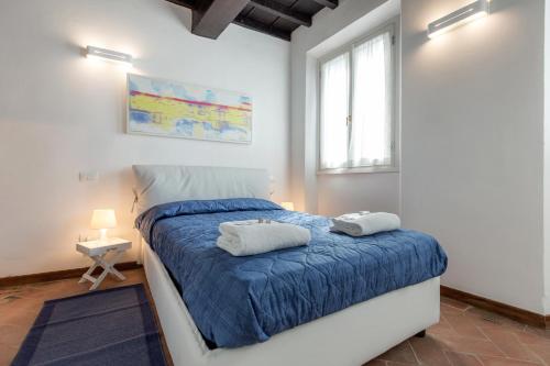Basic Double Room image 4