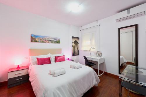 Coqueto duplex centro Malaga by Lovely Home