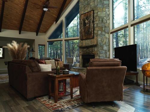 Cobalt Cabin Gateway to Grand Canyon Sedona & More in Parks