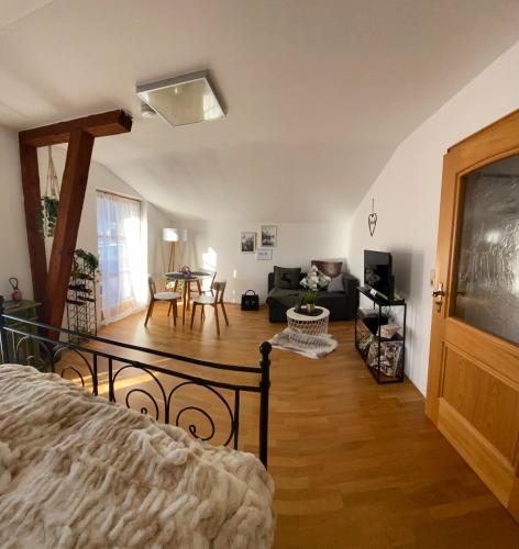 NEUES ruhiges Apartment, Bergblick, Stellplatz - Bischofswiesen