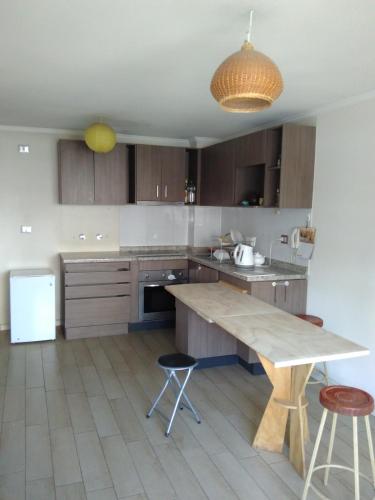 Nice flat close to Santa Isabel metro station