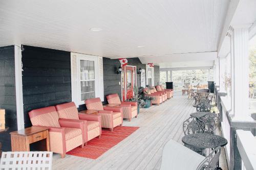 ทัศนียภาพภายนอกโรงแรม, Ceilidh Country Lodge in แบดเดค (โนวา สโคเทีย)