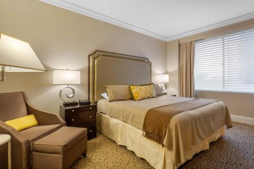 Omni Berkshire Place - image 4