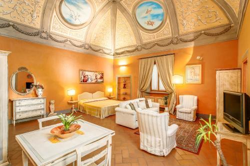 Firenzesuite Room Type - Suite With Terrace