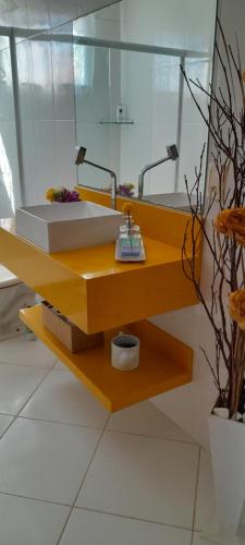 ห้องน้ำ, Cantinho do paraíso da Deuza (Cantinho do paraiso da Deuza) in ปอร์โตดัลเดยา