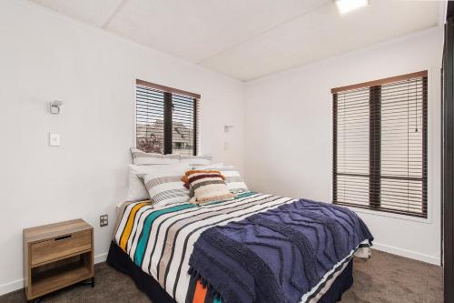 Prime CBD Hospital Location Plus Garage 2Bdrms