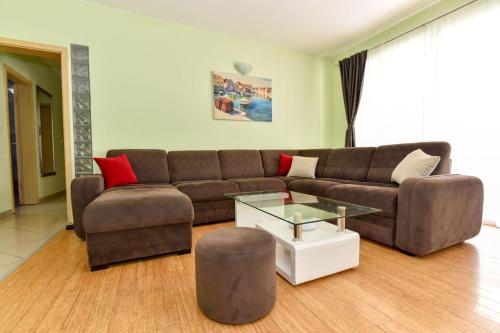 Three-Bedroom Apartment with Terrace