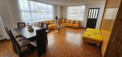 Departamento Amplio con todo lo necesario in Latacunga