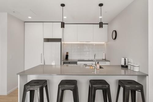 Heart of the CBD 2Bdrms 2Bthrms secure park - Apartment - Christchurch