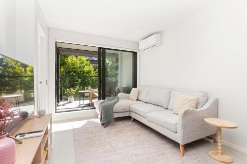 Feel at Home with Aircon, Pool, Gym, WiFi, Окленд (фото 8)