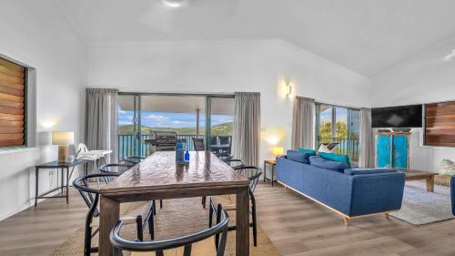 Casuarina Cove 13 on Hamilton Island by HamoRent