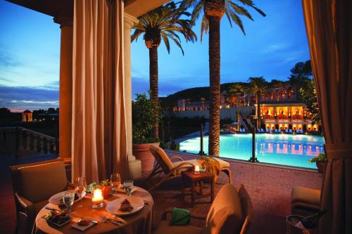 Restaurant, The Resort at Pelican Hill in Newport Beach (CA)