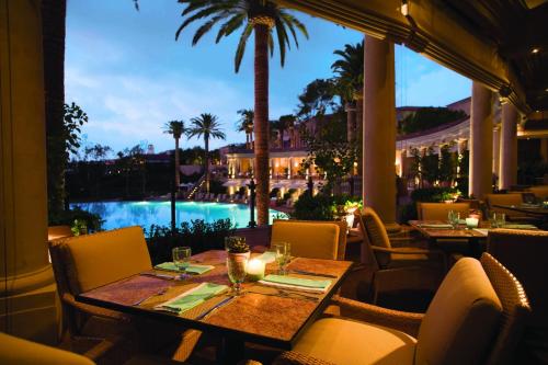 Restaurant, The Resort at Pelican Hill in Newport Beach (CA)