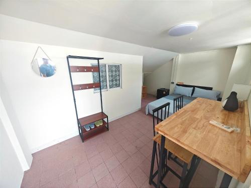 Panda Lodge Home Stay – Bangkok, NY