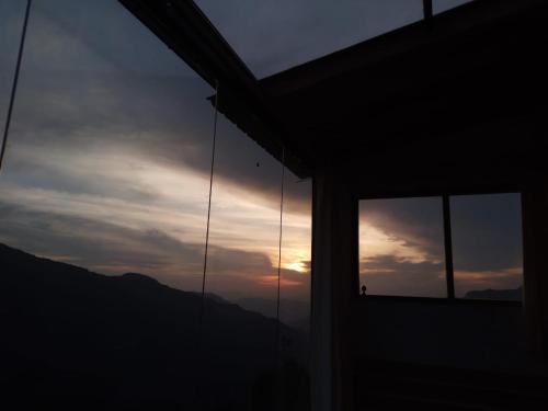 Stargazing Glass Lodge Himachal Pradesh Thachi