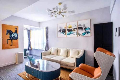 Yise Apartment China central Television - image 4