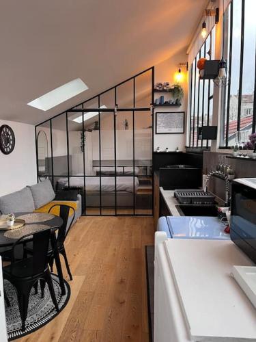 Loft chic climatisé proche château de Vincennes - Location saisonnière - Montreuil