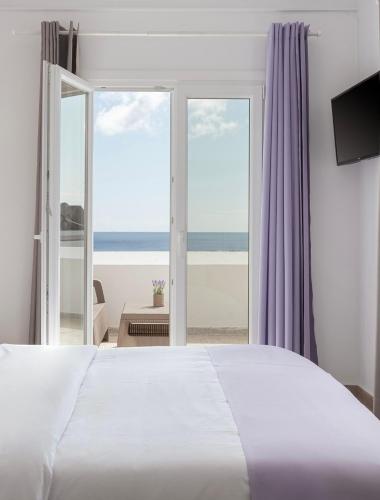 Venus Minimal Hotel - image 9
