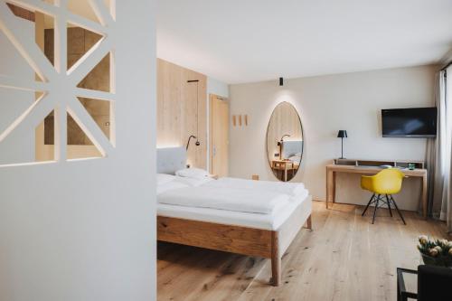 Hotel Apartments Alpenrose in Au