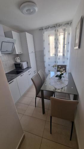 Apartment Vestibul Inn - image 5
