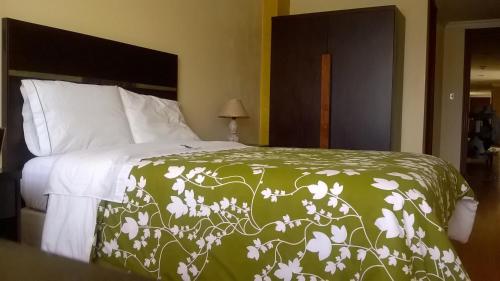 1 twin bed
