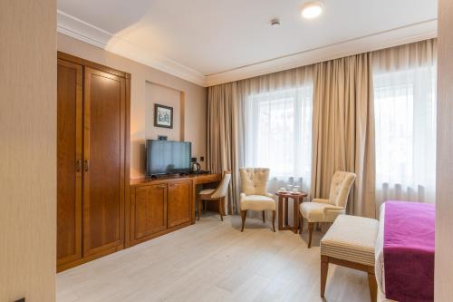Xenon Hotel - image 14