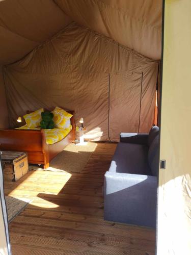 Camping de la touche in La Chapelle Blanche Saint Martin