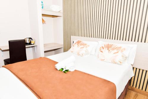 1 double bed