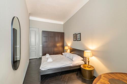 Masna 19 Old Town Apartment - image 8