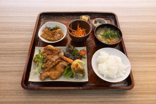 Toit ja joogid, Hostel JAQ takamatsu near Shionoe Michi-no-Eki