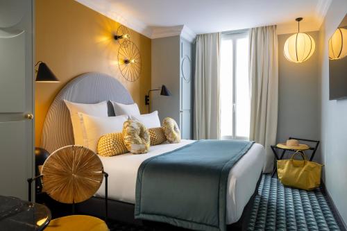 room detail thumbnail 0