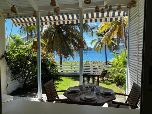 Bungalow Sucrier, les pieds dans l'eau in 浩特漁村