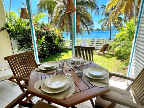 Bungalow Sucrier, les pieds dans l'eau in 浩特漁村