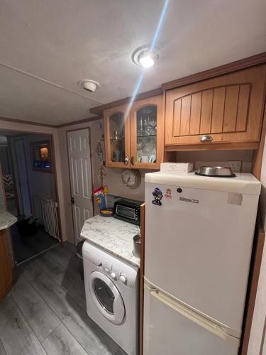 Luxury modern caravan Seton Sands