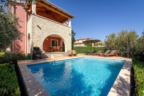 Villa Casa Rea mit Pool in Porec für 9 Personen, 5 Schlafzimmer , Panoramameerblick