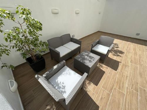 Marsaxlokk Modern Apartment, Large Backyard