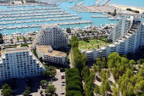 Bližnja znamenitost, Chez Adeline - Confortable appartement avec piscine et parking in Le Couchant