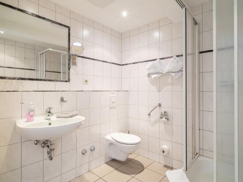 Hotel Stone 278m von Zur Heide entfernt