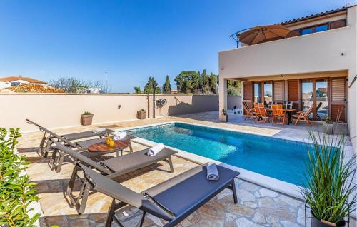 Gorgeous Home In Vodnjan With Wifi - Location saisonnière - Vodnjan