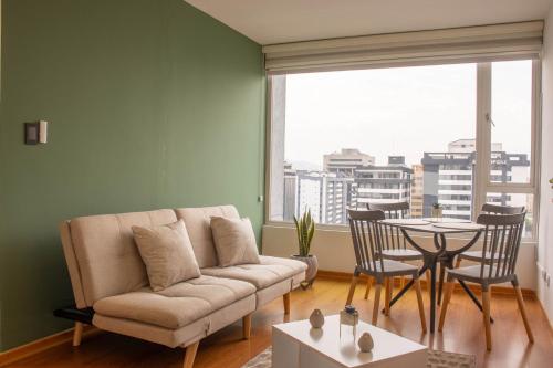 Two-Bedroom Apartment room in Coliving Ecuador Korea Residences Carolina Area best view CCI Quito