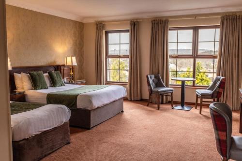 Kee's Hotel - main image