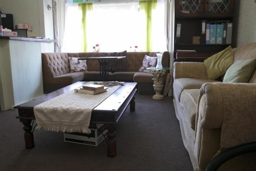 The Eastleigh - image 5